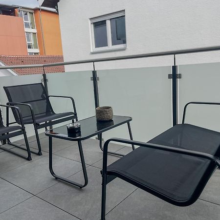 Schluessel Apartments Lahr  Exteriör bild
