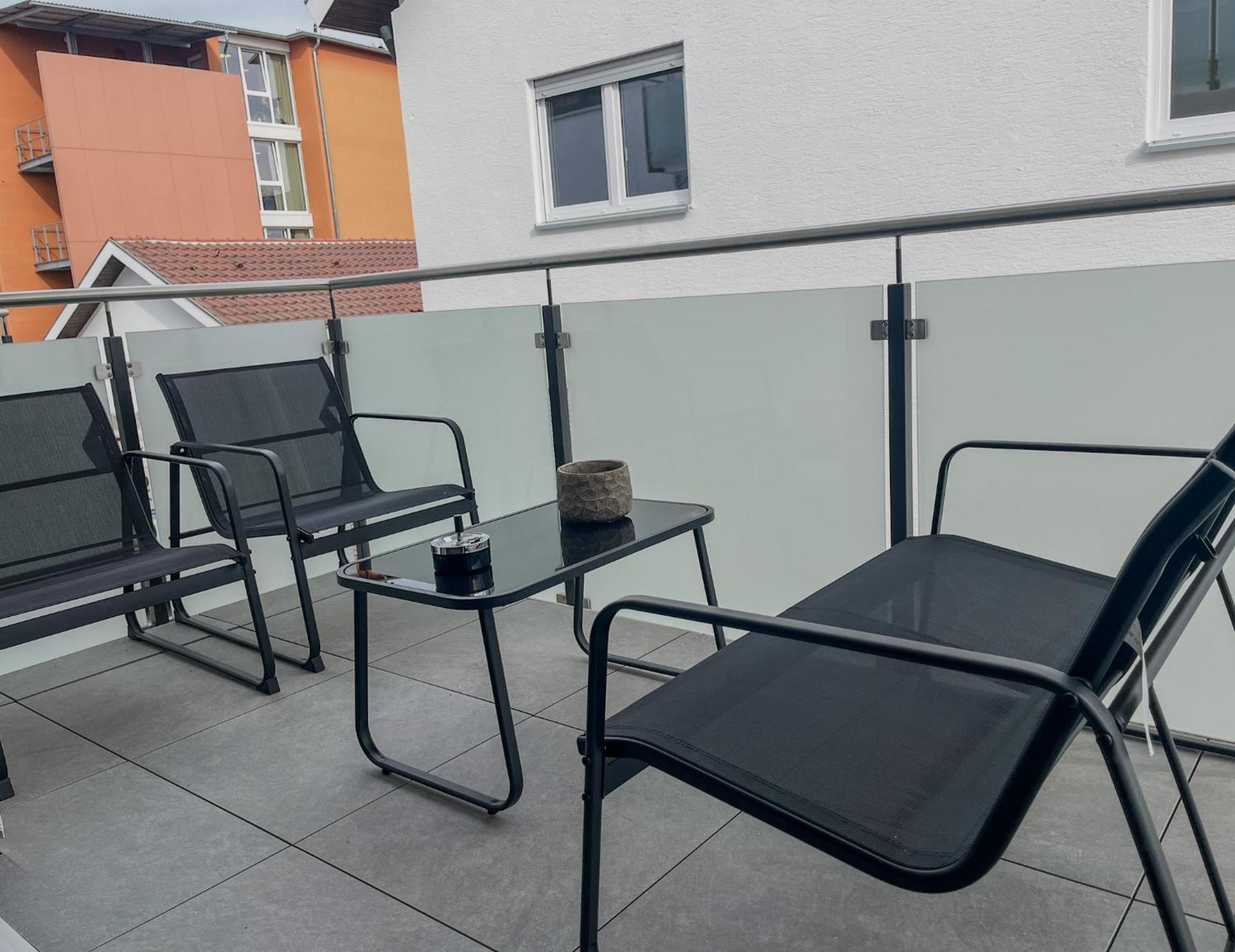 Schluessel Apartments Lahr  Exteriör bild